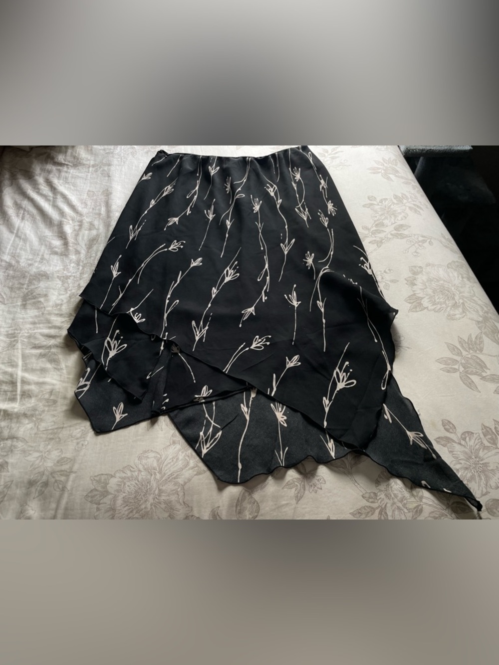 Vintage Black White Abstract Floral Asymmetric Skirt 3X Whimsigoth Fairy Grunge